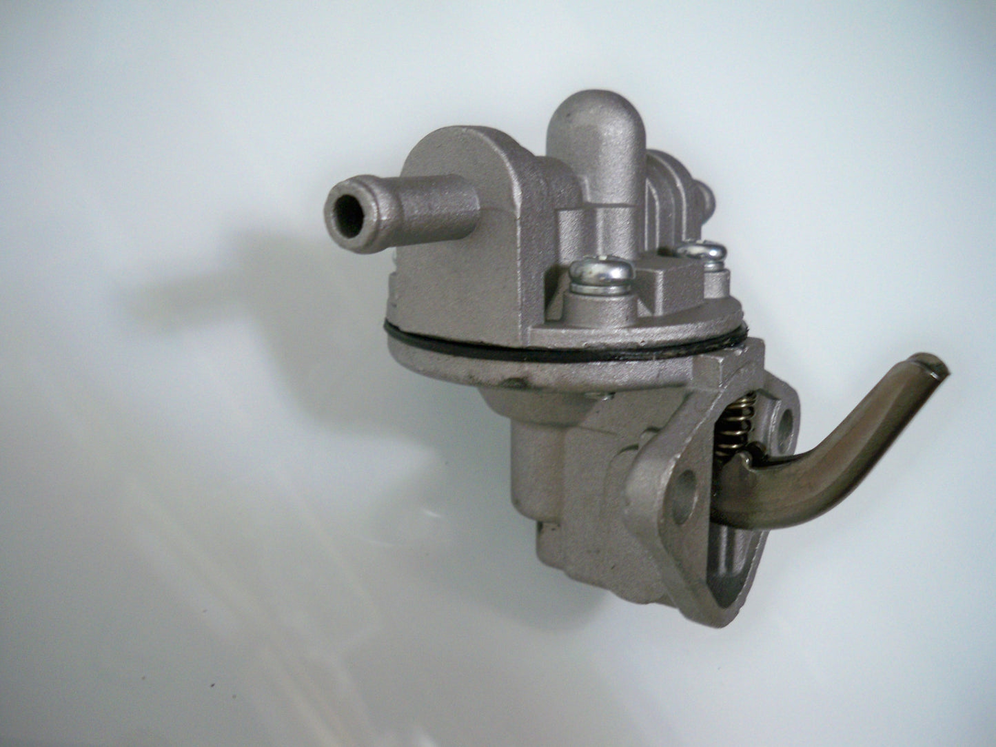 Kraftstoffpumpe passend für Kubota Z402 Z482 Z602 F2803-BG WG600 WG750 WG752