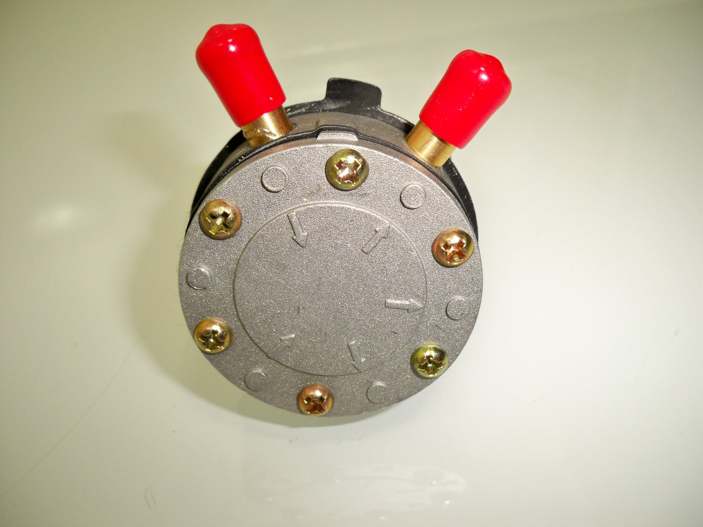 Kraftstoffpumpe passend für Bobcat 220 320 443 453 543 553 643 645 743 1600