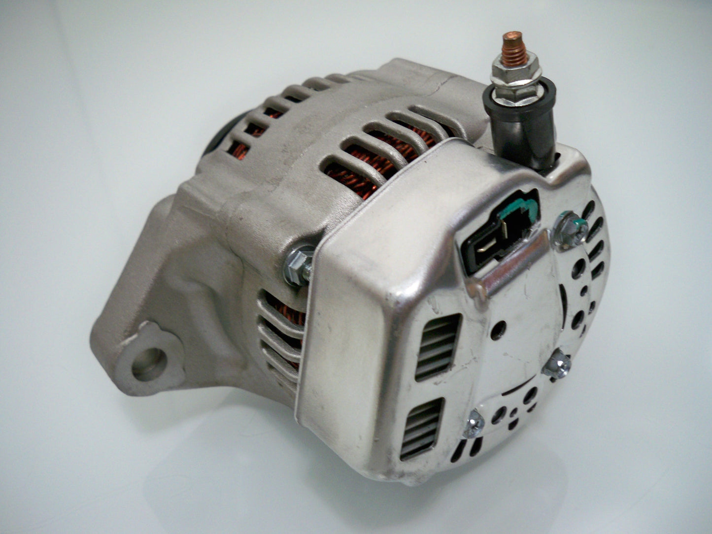 Lichtmaschine passend für Kubota D950-B 16615-64011 129052-77220 16615-64011