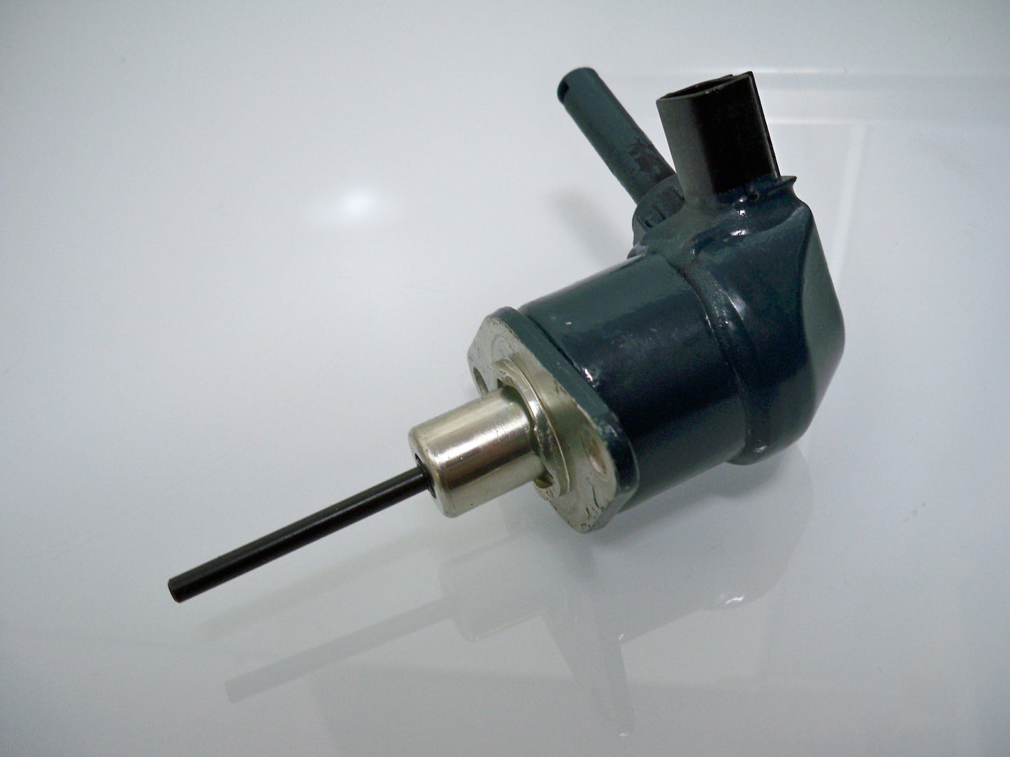 Abstellsolenoid von Kubota D1503 D1703 D1803 V2003 V2403 Stopmagnet Absteller