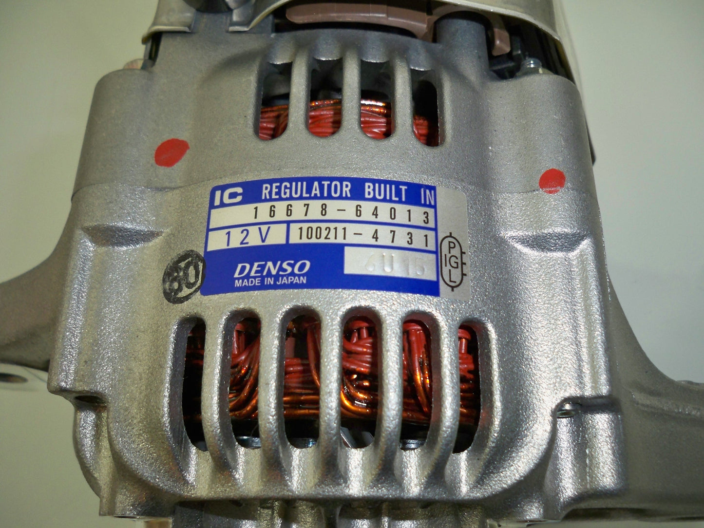Lichtmaschine von Denso 100211-4730 100211-4731 100211-4732 100211-4733 ALT30007