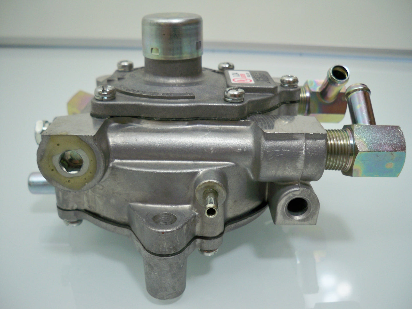 EXPRESS Gasmotor Verdampfer Regulator LPG Vaporizer von Kubota DF752 DF972 WG752