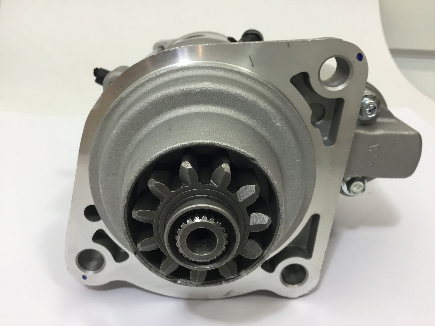 Anlasser passend für Bobcat T110 T190 T450 T590 T650 T770 T870