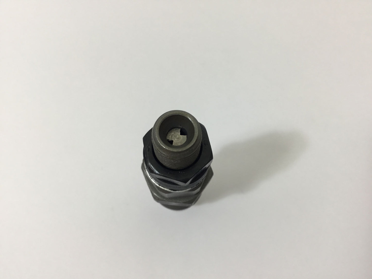 Einspritzdüse passend für Kubota V1903 V2003 V2203 V2203-M V2403-M