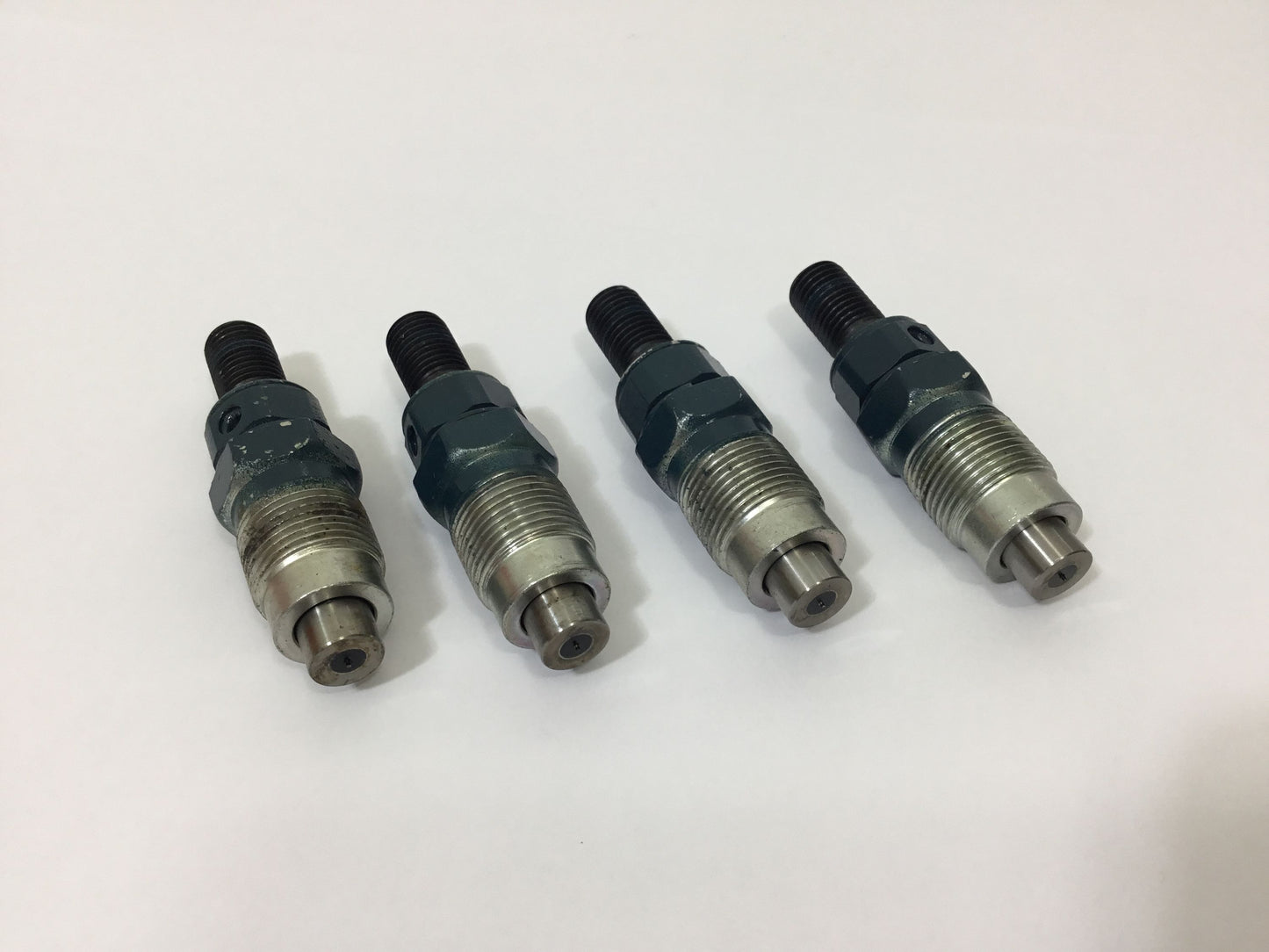 von Kubota Einspritzdüse für D1403 D1503-M D1703 D1703-M D1803-M 16082-53903