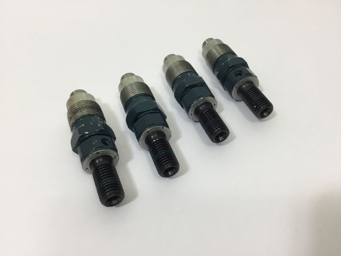 von Kubota Einspritzdüse für D1403 D1503-M D1703 D1703-M D1803-M 16082-53903