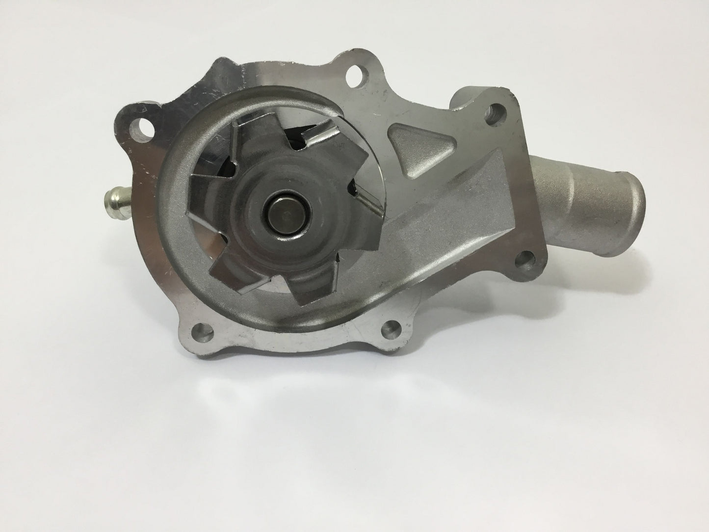 Wasserpumpe passend für Kubota D905 D1005 D1105 V1205 V1305 V1505