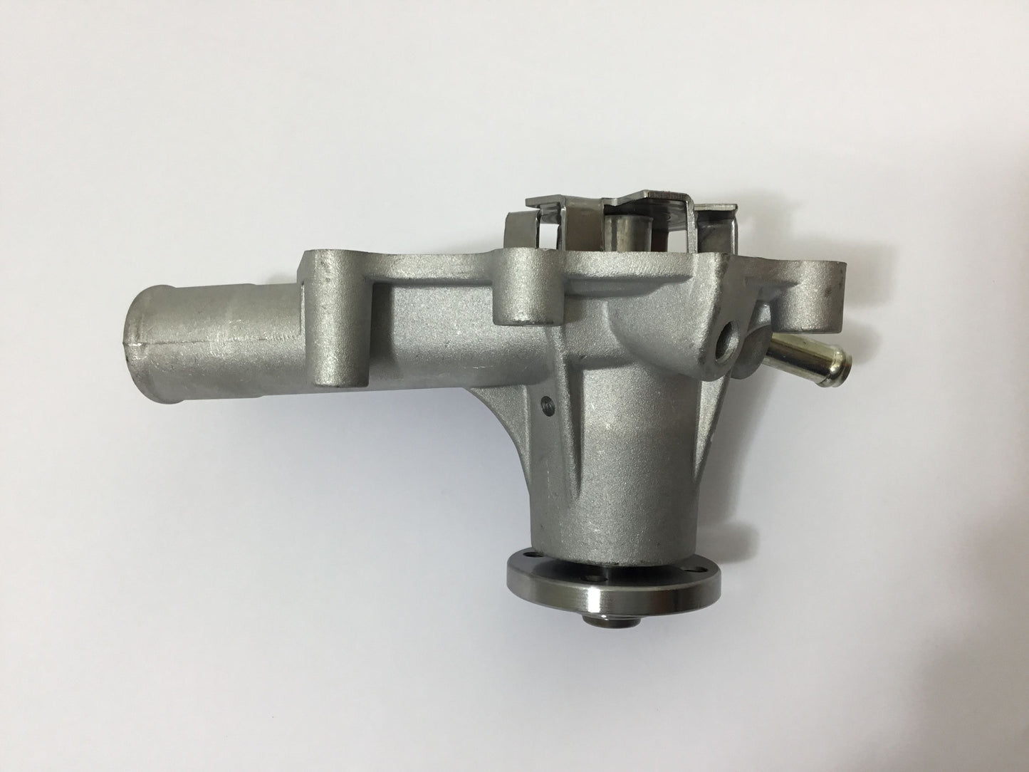 Wasserpumpe passend für Kubota D905 D1005 D1105 V1205 V1305 V1505