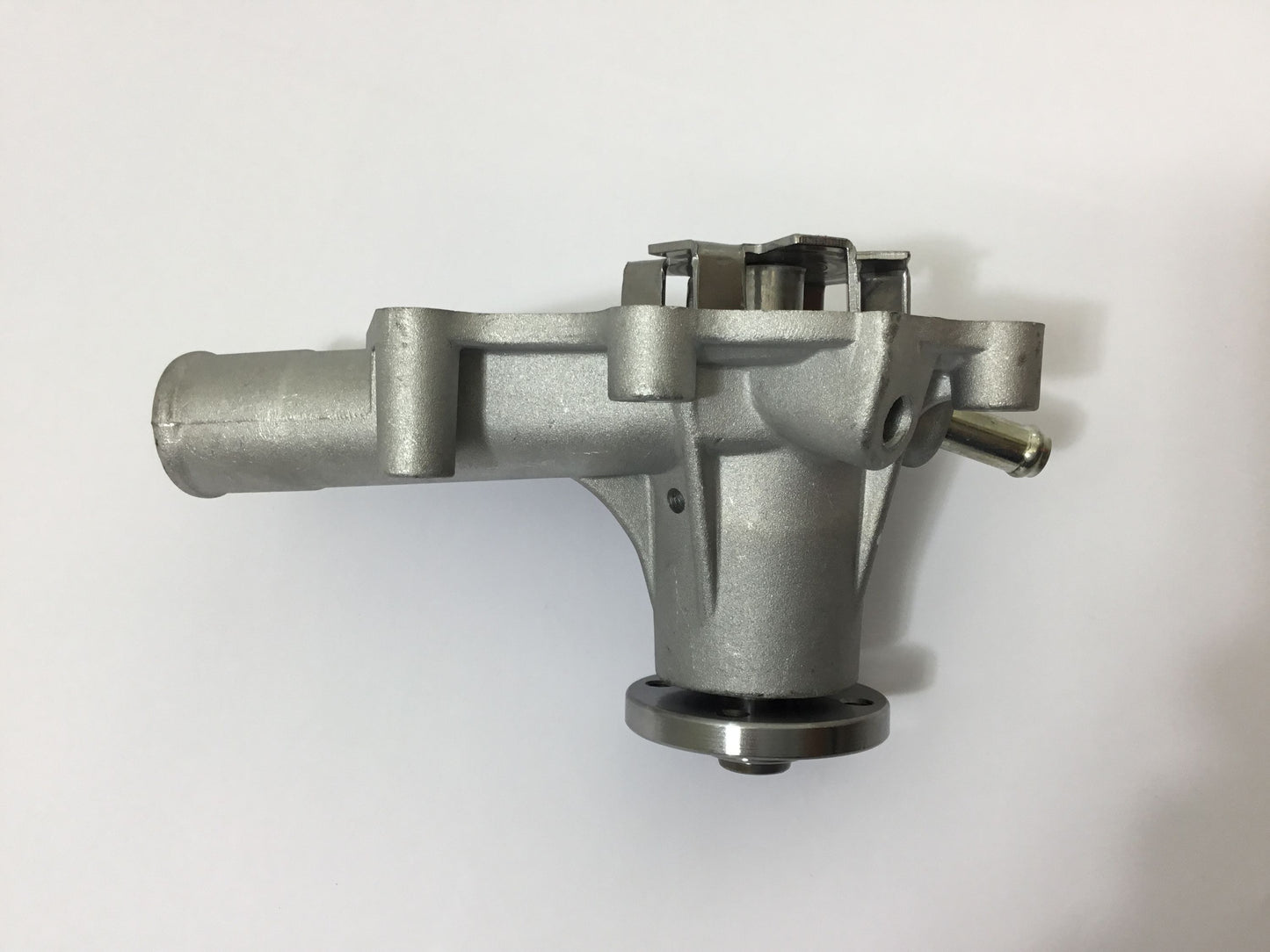 Wasserpumpe passend für Kubota D905 D1005 D1105 V1205 V1305 V1505