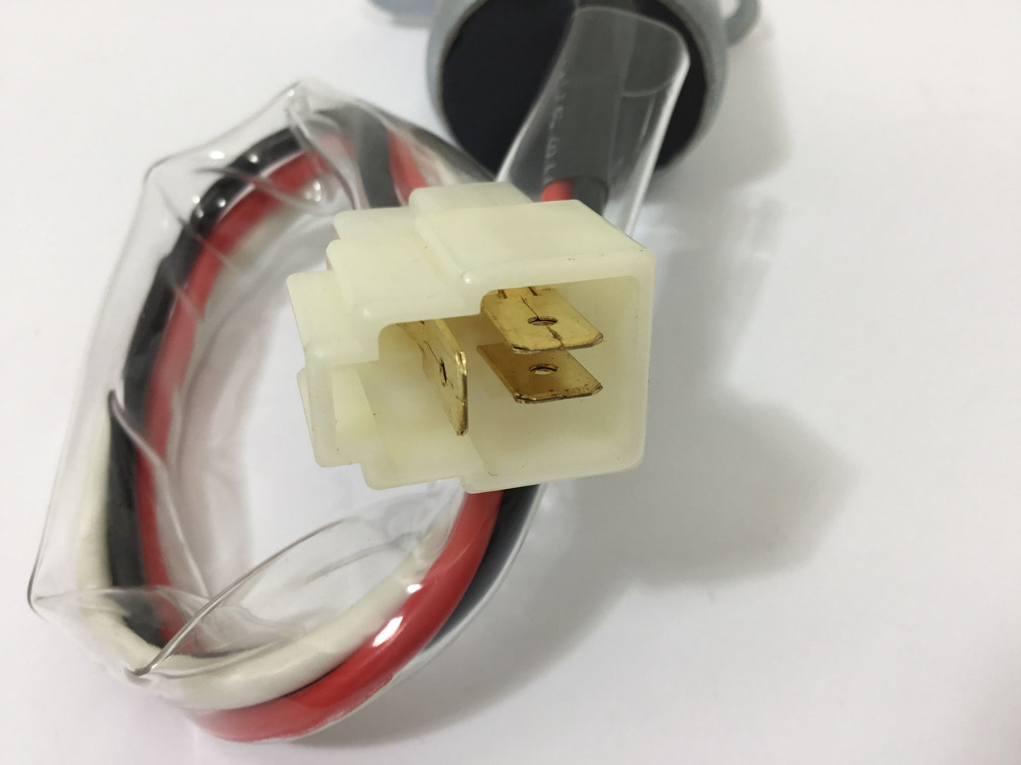 Stop Solenoid passend Takeuchi Y119285-66500 119285-66500