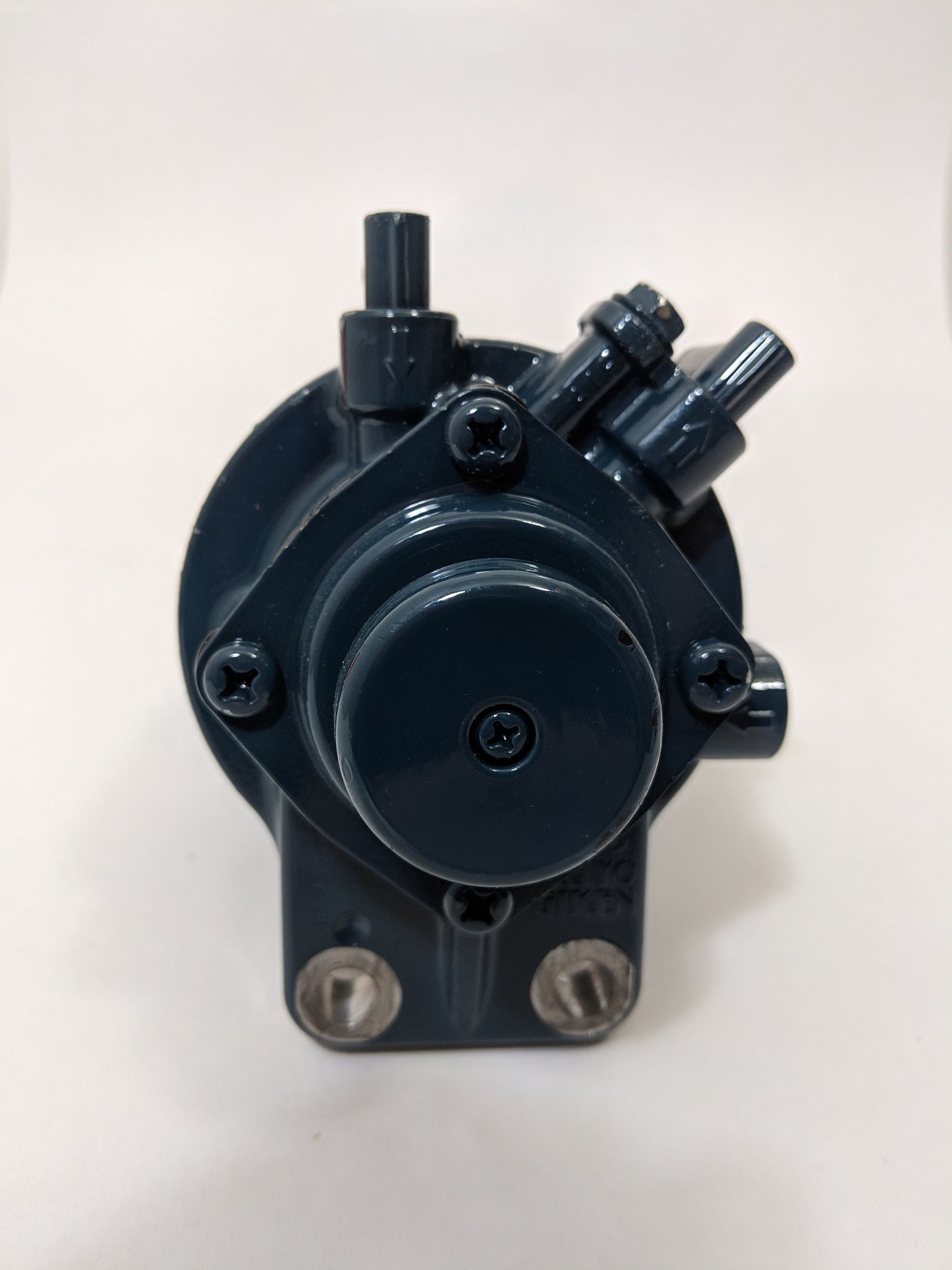Kraftstoffilter Gehäuse inklusive Filter von Kubota V3600 V3300 Dieselfilter
