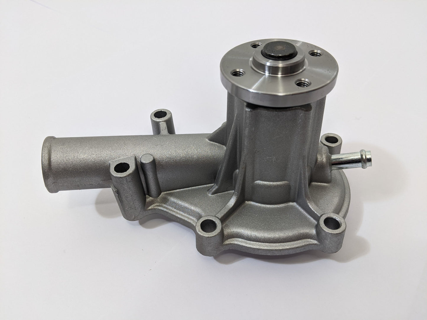 Wasserpumpe passend Kubota D905 D1005 D1105 V1505 D1005-EKB D905-BG1 D905-EBG1