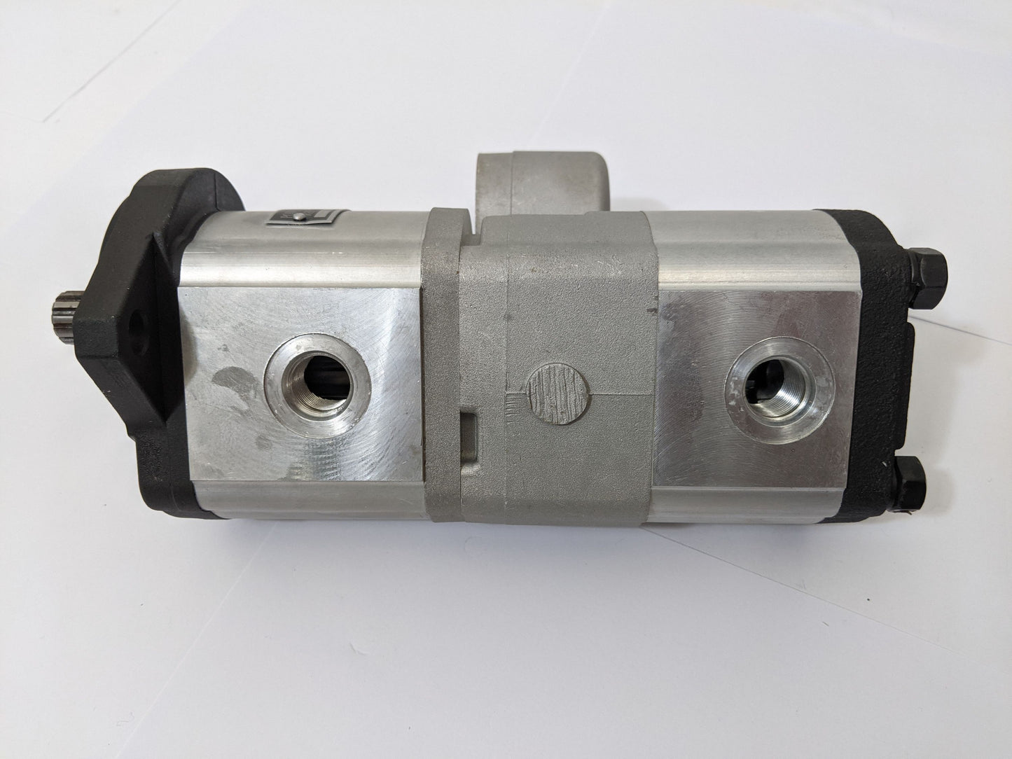 Hydraulikpumpe passend für Massey Ferguson 4215 4220 4225 4225HV 4235 4235(USA)