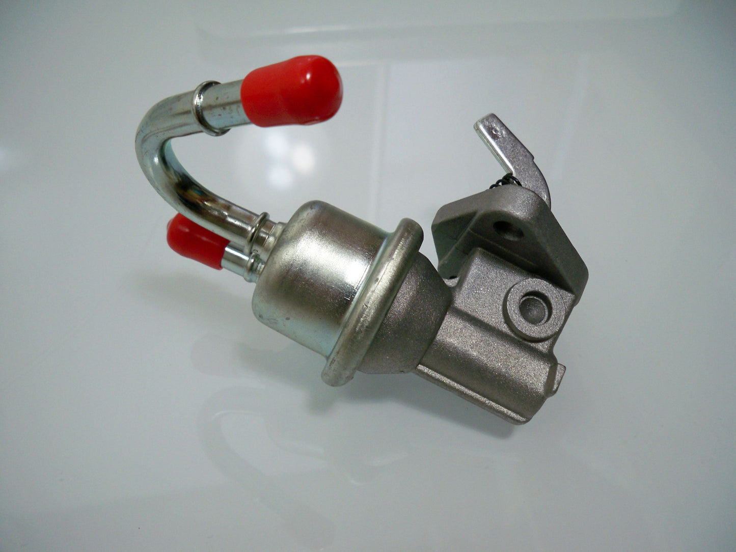 Kraftstoffpumpe mechanisch passend für Kubota V2607-DI V2607-DI-T V3307-DI-T