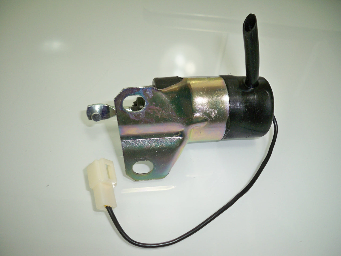 Solenoid 12V passend für Kubota V2203 KX161-2 KX101 KX151 15471-60010