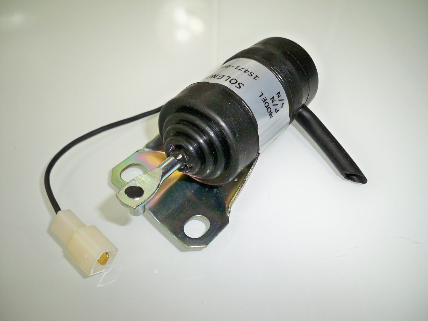 Solenoid 12V passend für Kubota V2203 KX161-2 KX101 KX151 15471-60010