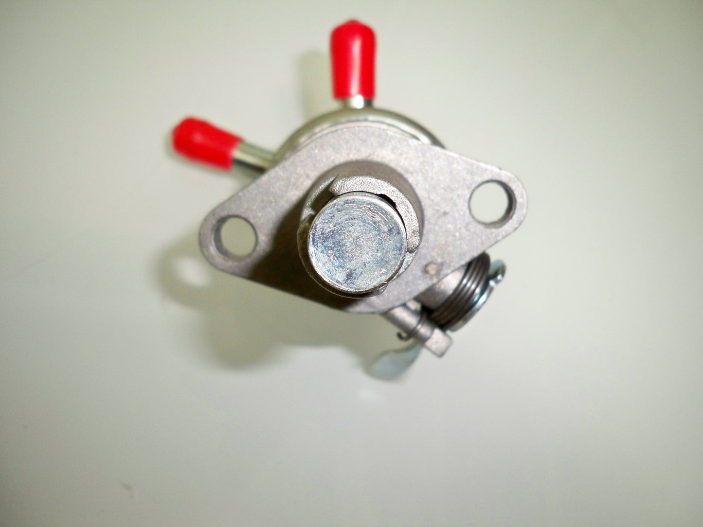 Kraftstoffpumpe passend Kubota D1403 D1703 D1803 V2003 V2203 V2403 Dieselpumpe