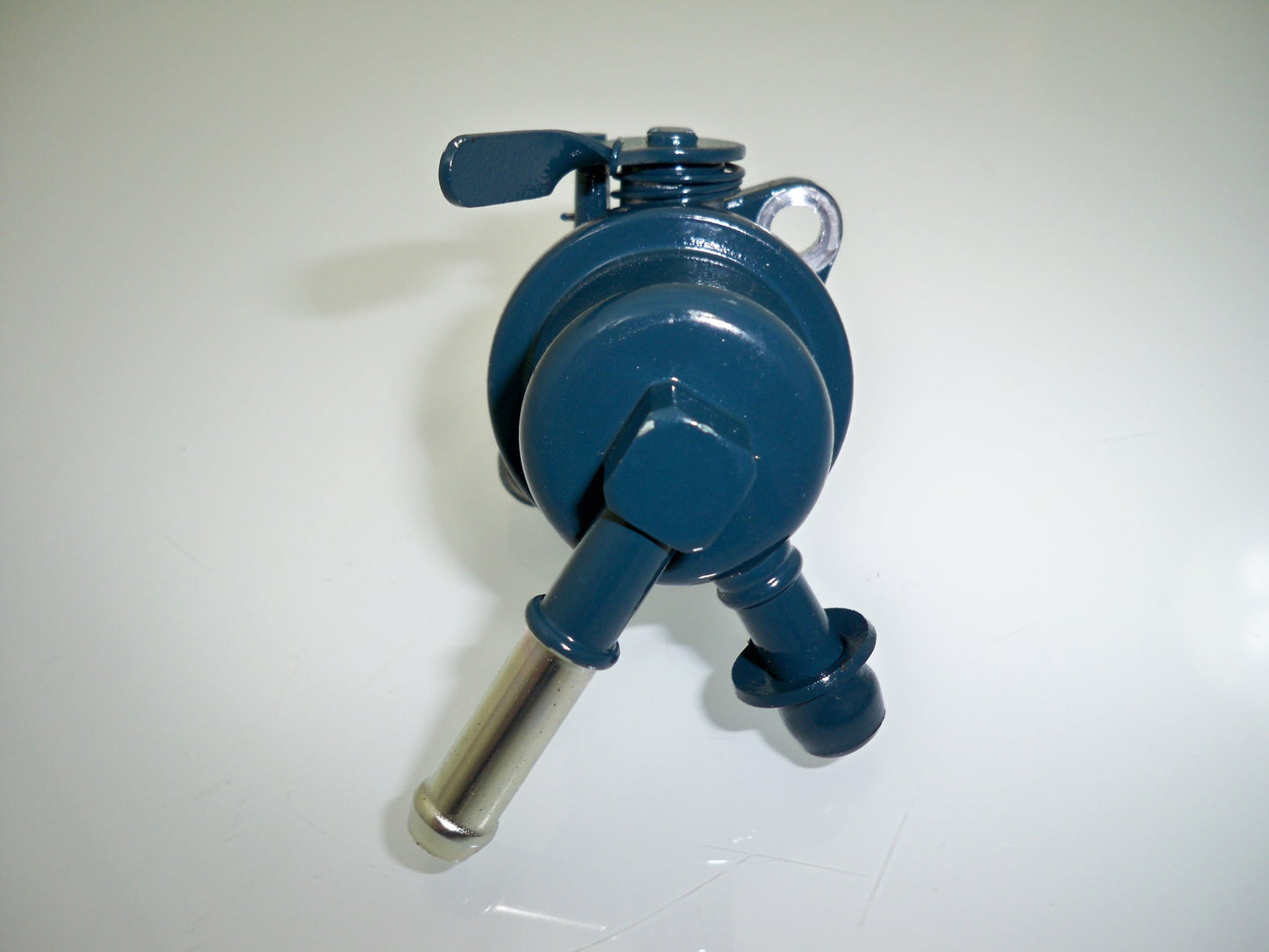 Kraftstoffpumpe von Kubota D1403 D1503-M D1703 D1703-M-DI D1703-M-DI V2203-E
