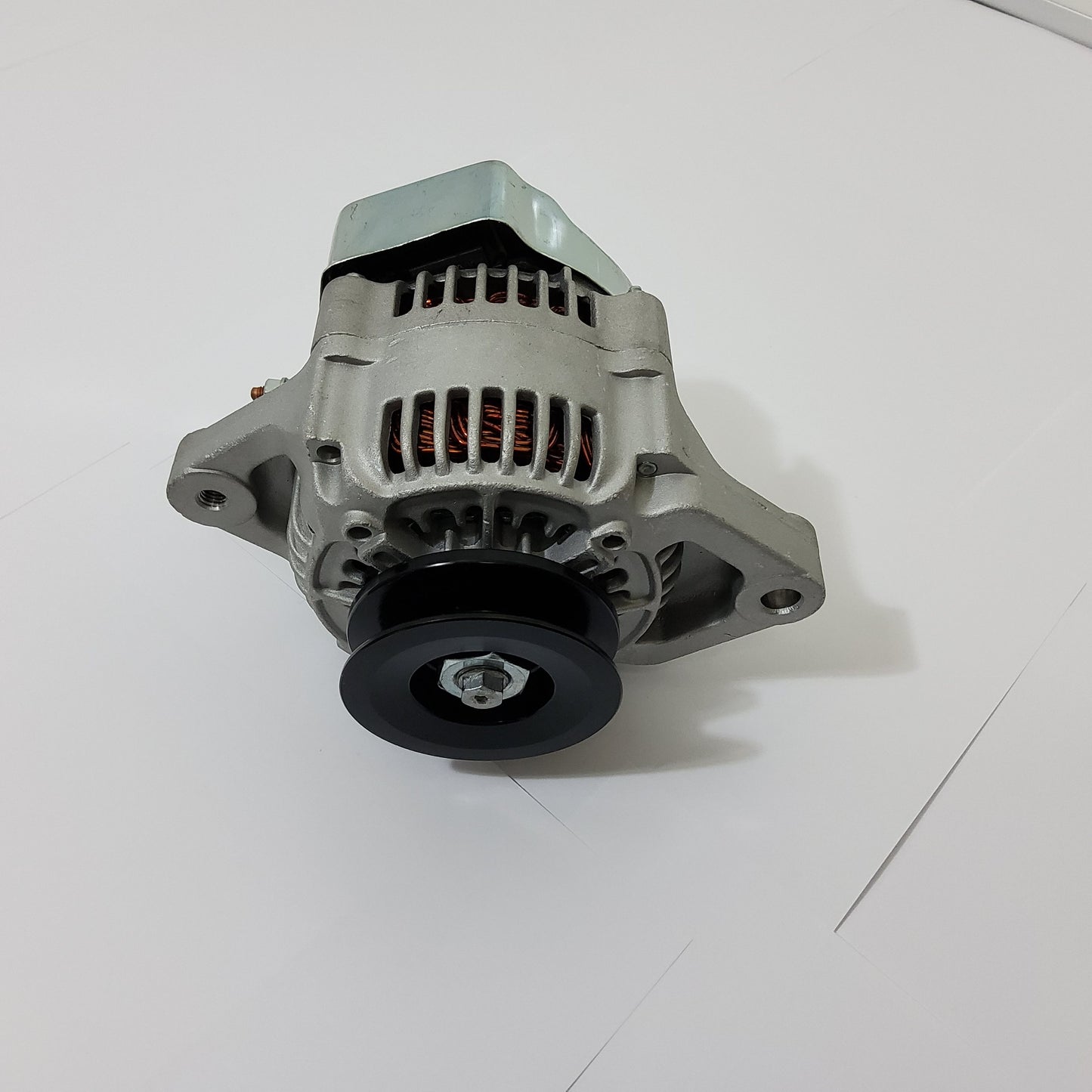 Lichtmaschine 45A passend für Kubota V2203  V2203-M V2203-MT