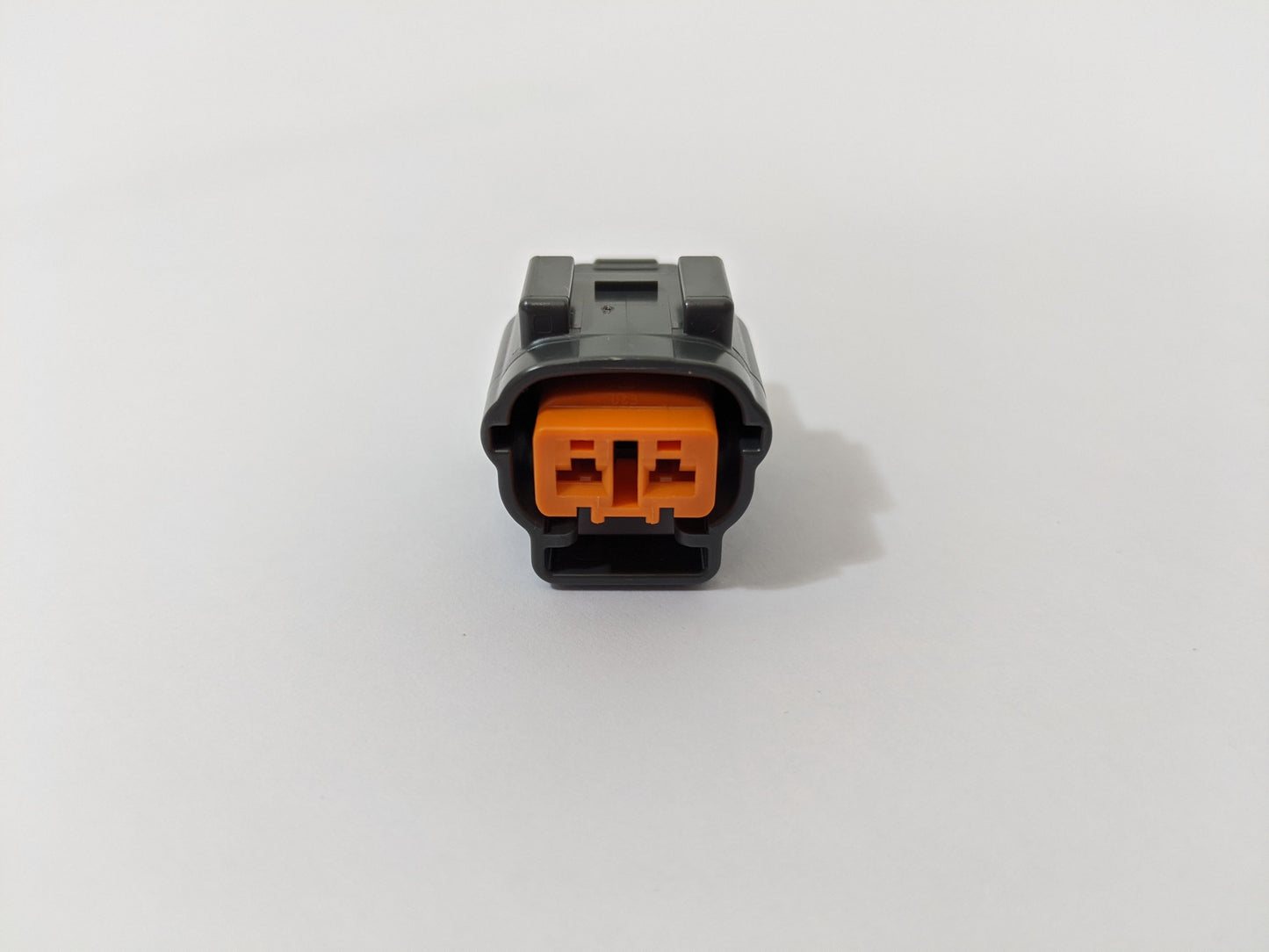 Stecker 2-polig von Kubota  für Solenoid Stopmagnet Abschaltmagnet