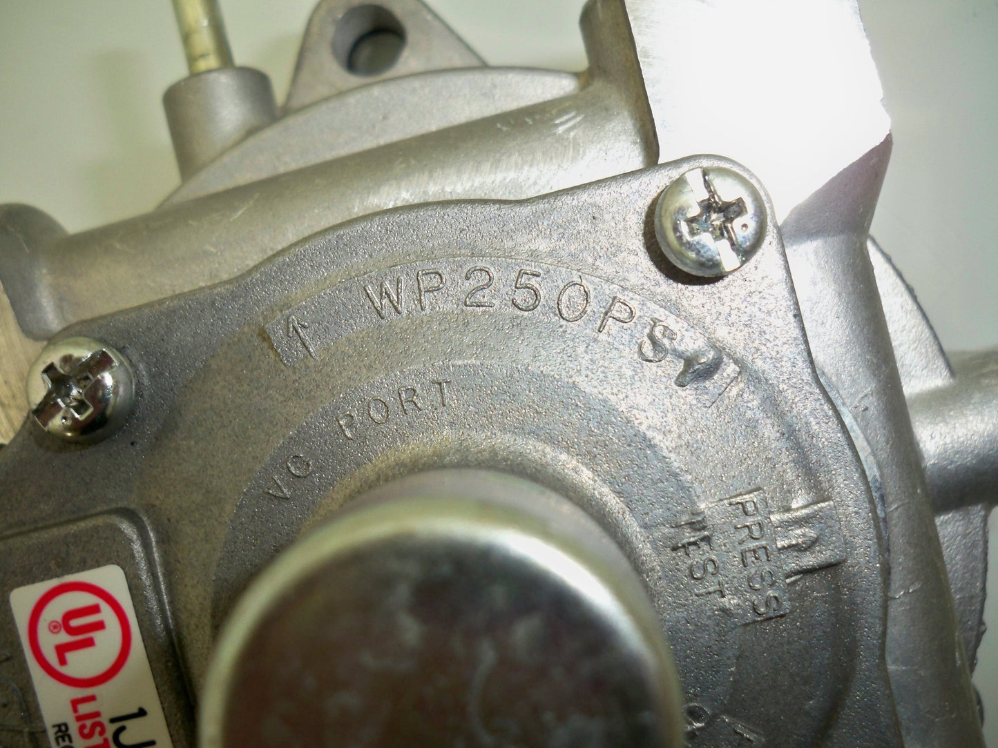 LPG Vaporizer von Nikki  668078-851 668078-853 Gasmotor Verdampfer Regulator