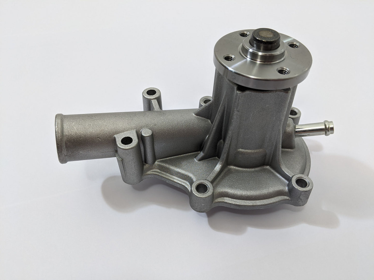 69mm Wasserpumpe passend für Kubota V1505 V1305 D905 D1005 D1105