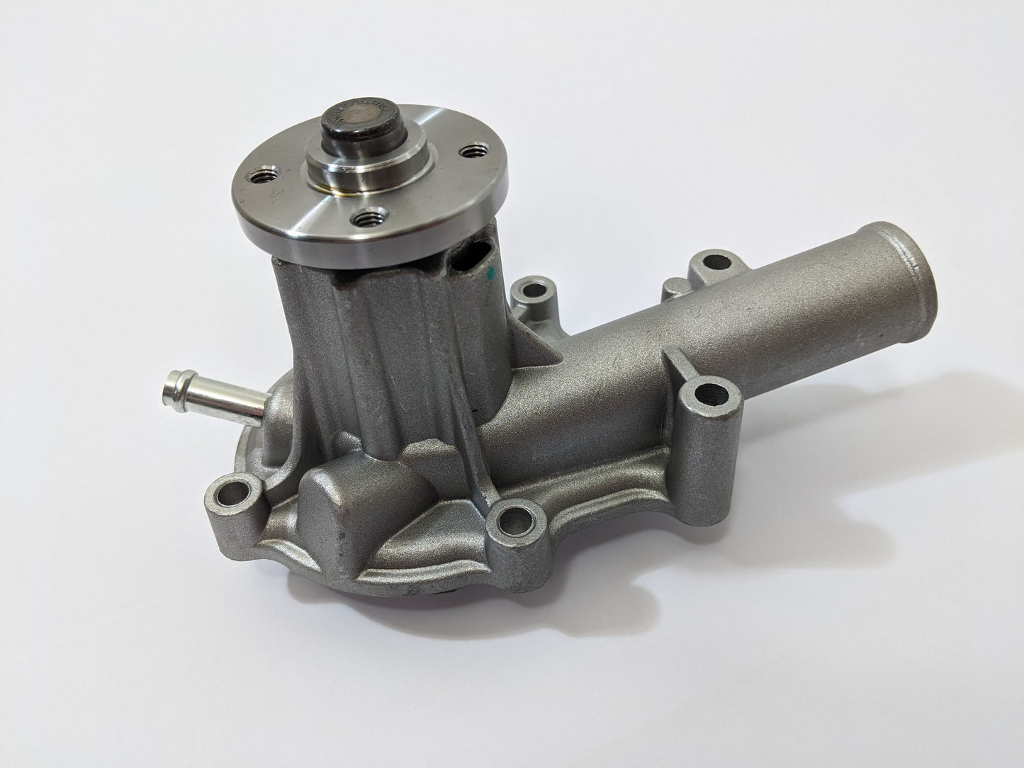 69mm Wasserpumpe passend für Kubota V1505 V1305 D905 D1005 D1105