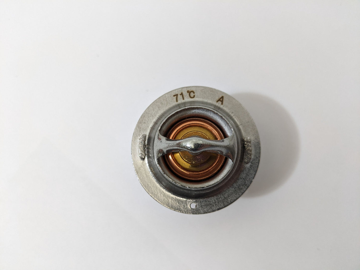 Thermostat 71° passend für Kubota  D-Reihe  D902  D1005  D1100  D1301 etc.

    